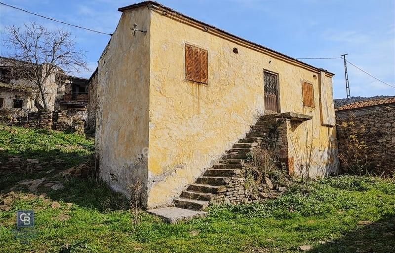 İzmir Bayındır Pınarlı Satılık Müstakil Ev Ve Arsası - Görsel 6