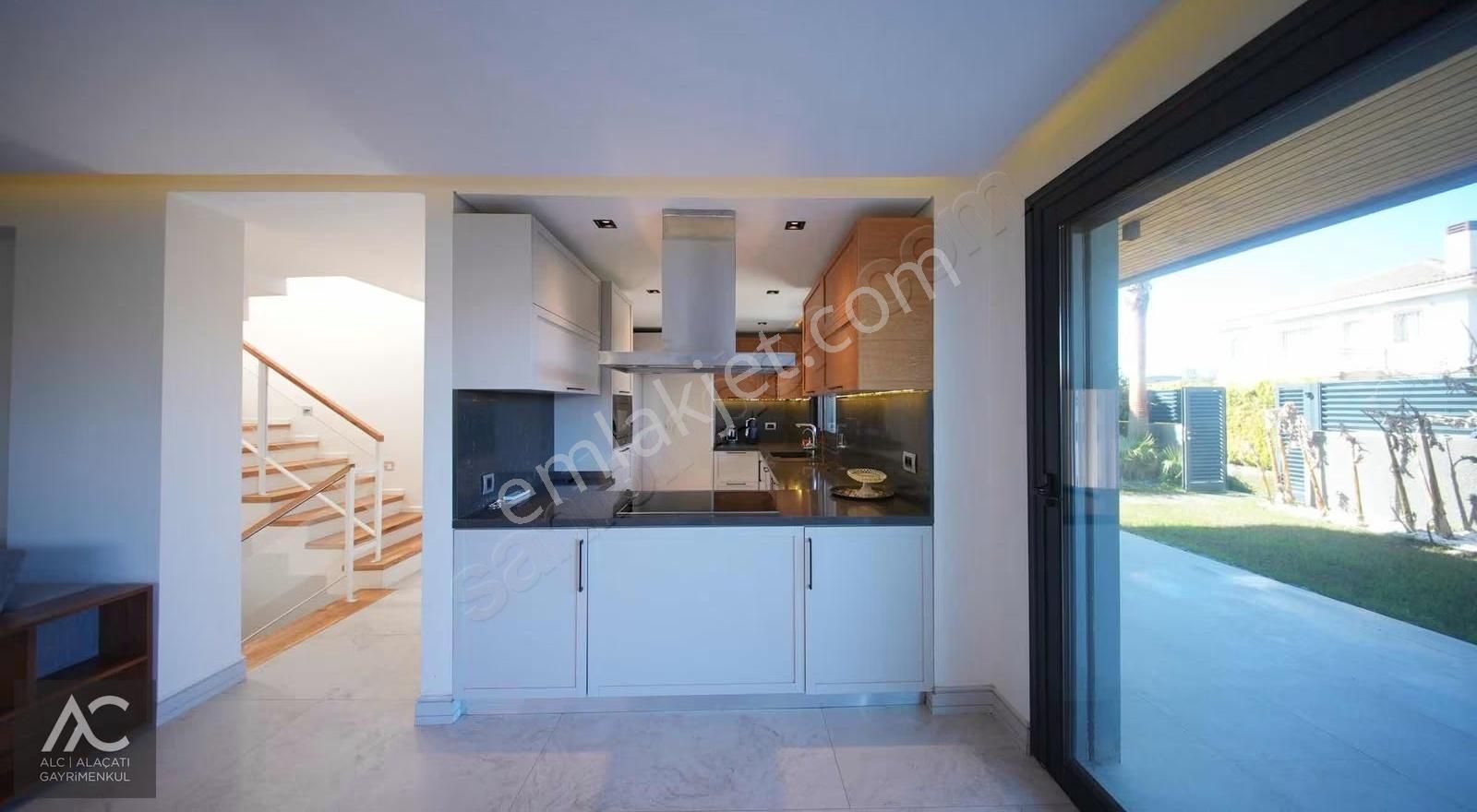 Alc 'den Alaçatı Müstakil Satılık Lüks Villa - Görsel 14