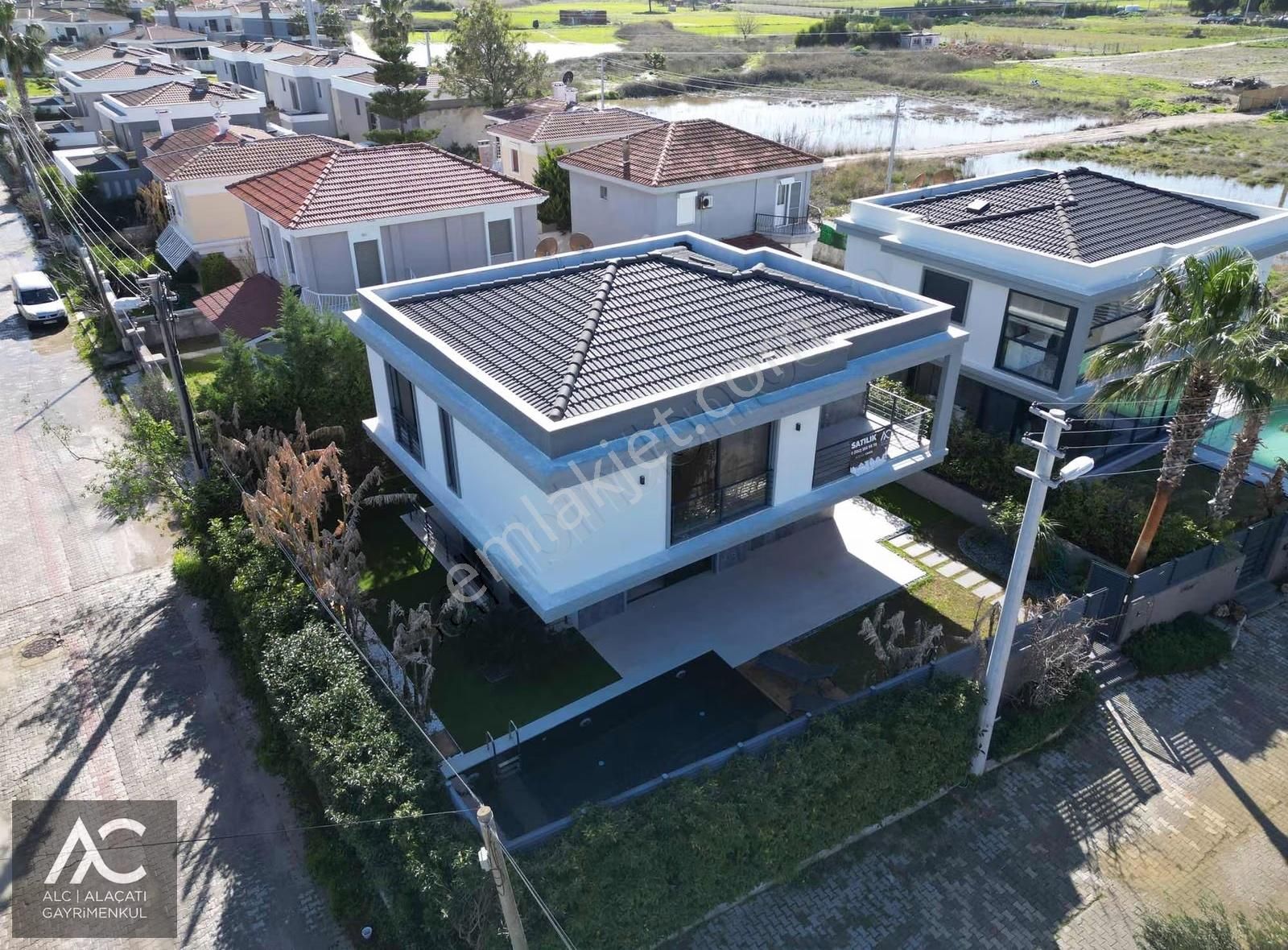 Alc 'den Alaçatı Müstakil Satılık Lüks Villa - Görsel 9