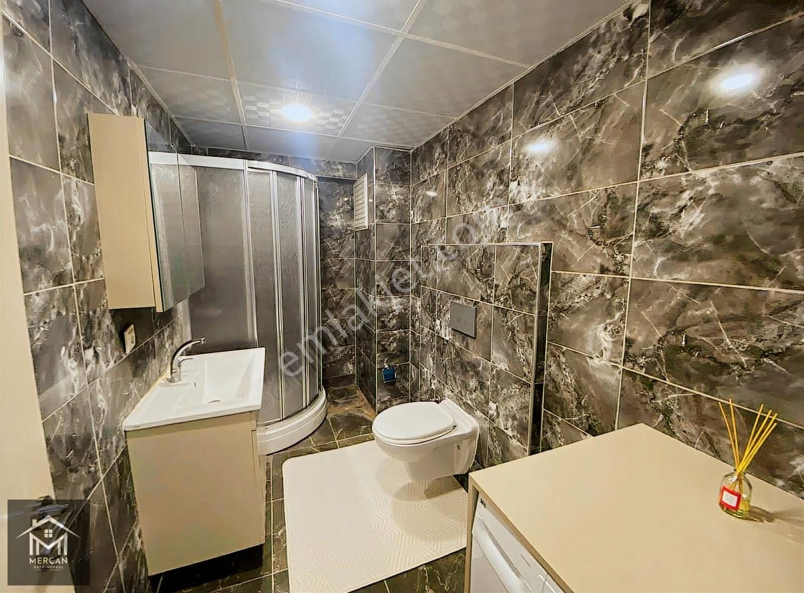 Mercan'dan Değirmenönü Mevkii Lüks Sıfır Eşyalı Apart Fırsatı !! - Görsel 12