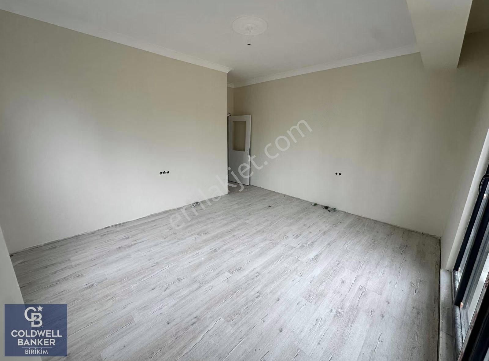 Tuzla Aydınlı'da Merkezi Konumda Oturuma Hazır 3+1 Fırsat Daire - Görsel 29