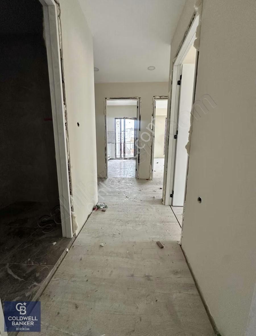 Tuzla Aydınlı'da Merkezi Konumda Oturuma Hazır 3+1 Fırsat Daire - Görsel 12