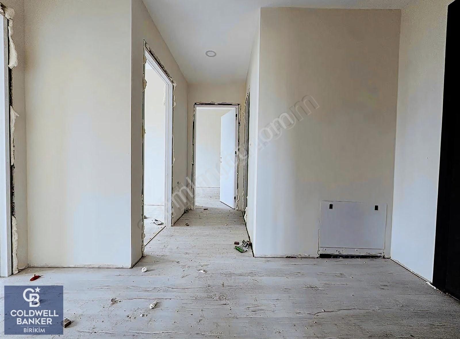 Tuzla Aydınlı'da Merkezi Konumda Oturuma Hazır 3+1 Fırsat Daire - Görsel 22