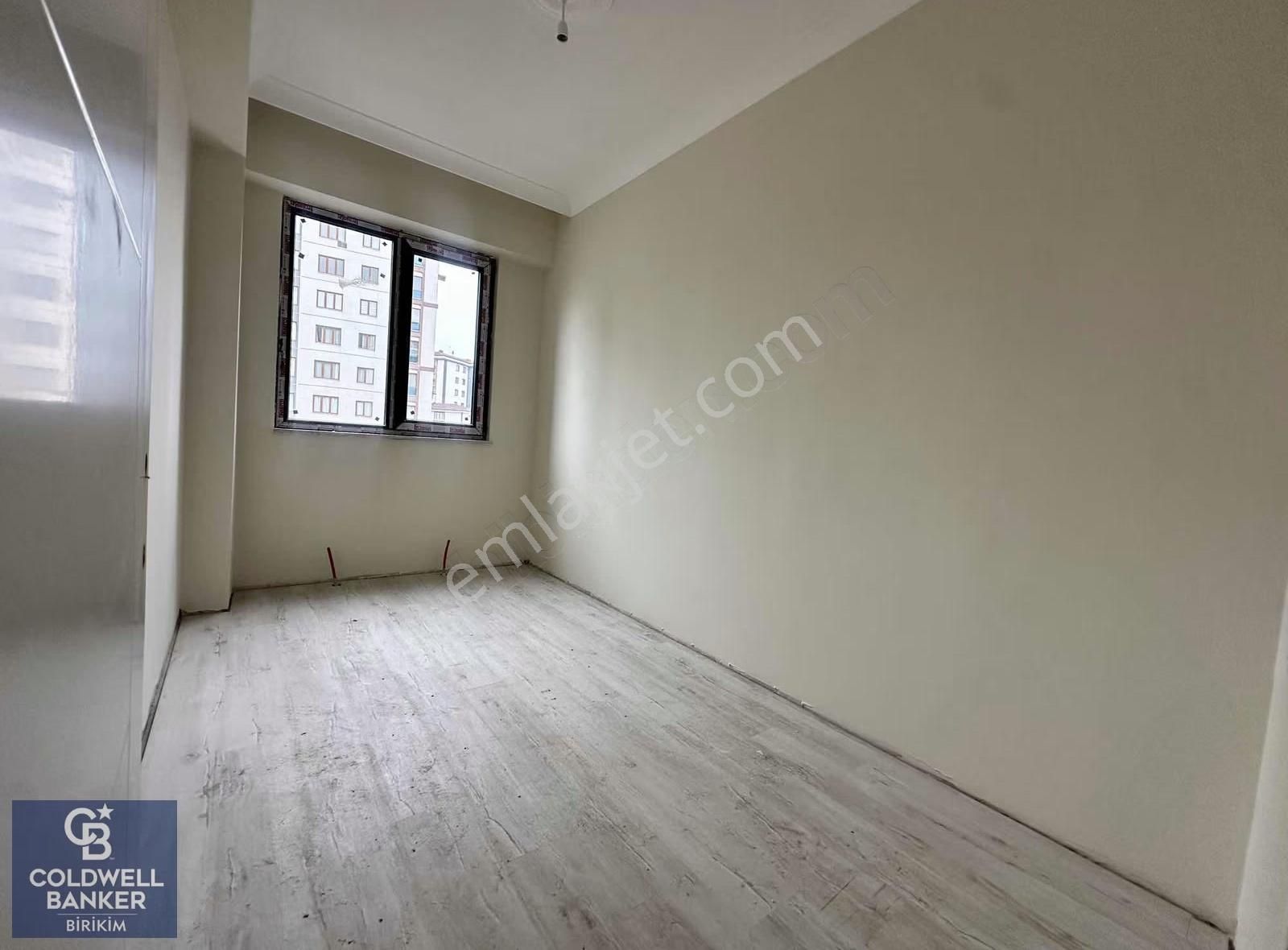 Tuzla Aydınlı'da Merkezi Konumda Oturuma Hazır 3+1 Fırsat Daire - Görsel 6