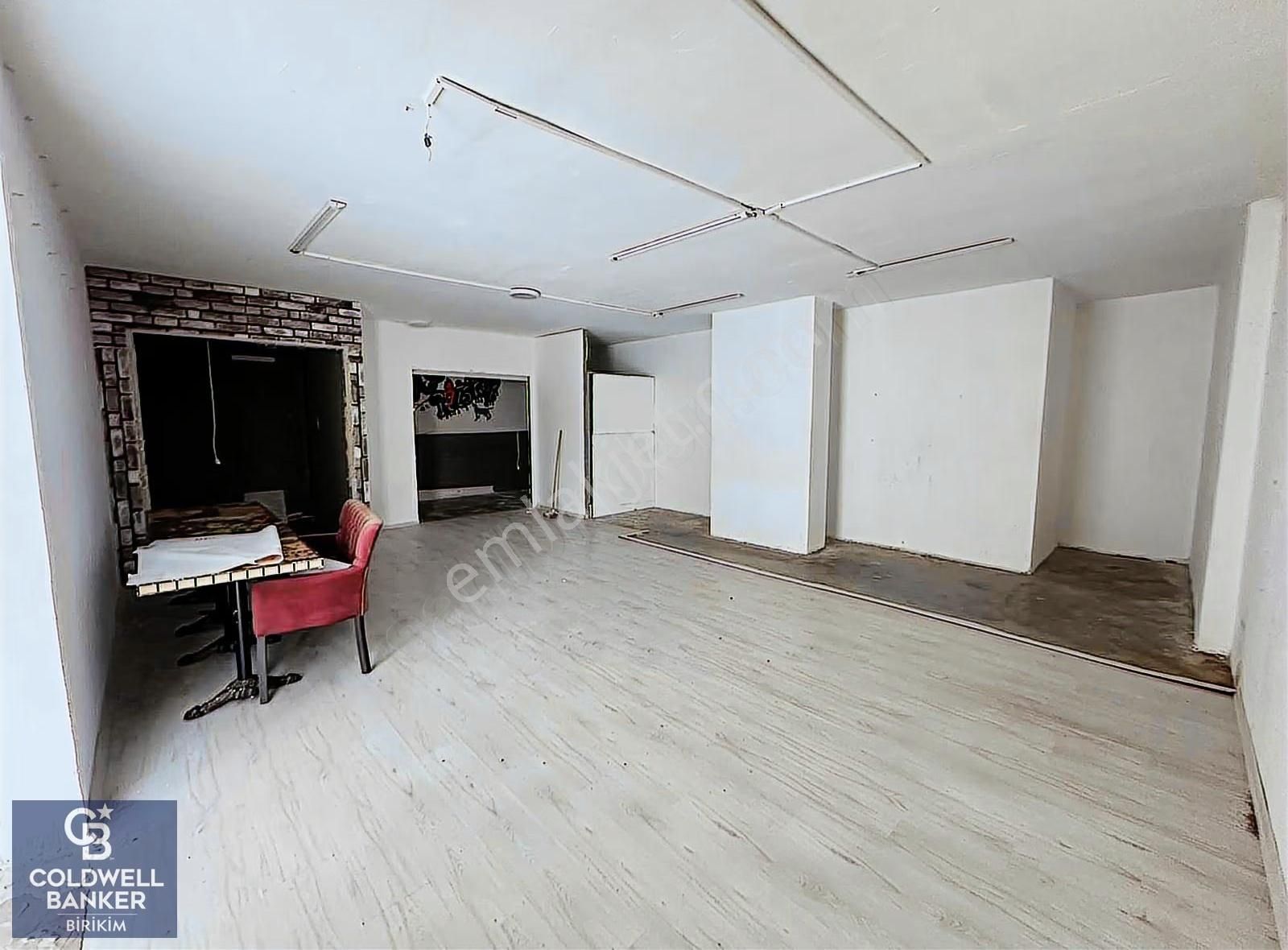 Pendik Aydınlı Yolu Caddesi'nde 100 M² Kiralık Dükkan - Görsel 14