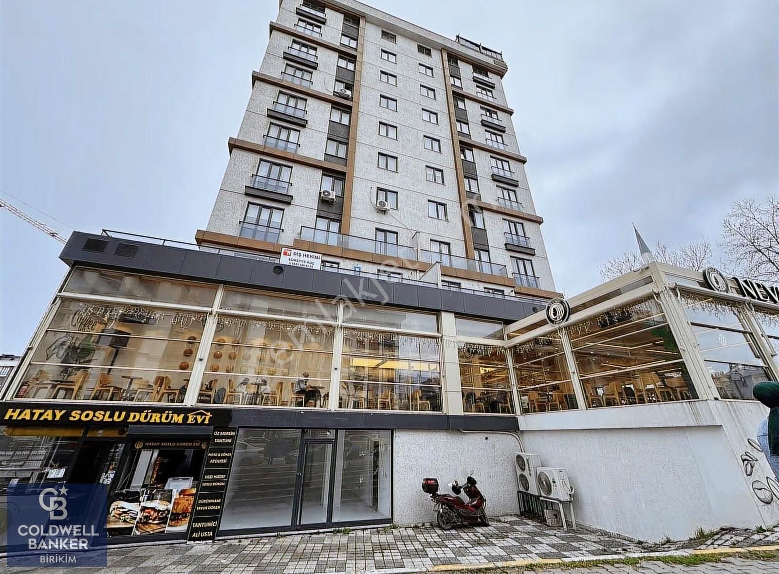 Pendik Aydınlı Yolu Caddesi'nde 100 M² Kiralık Dükkan