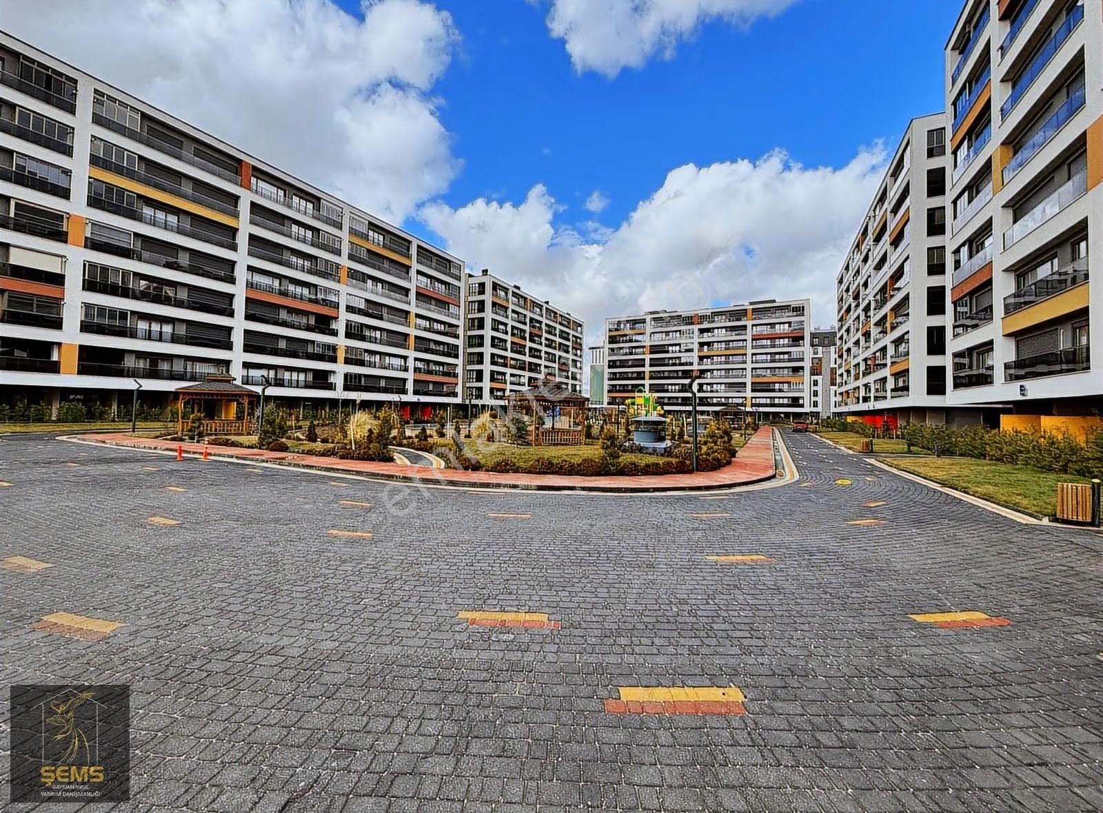 Gazze Cd'nde Eşsiz Projede Çok Geniş Ultra Lüks 3+1 Arakat Daire - Görsel 16