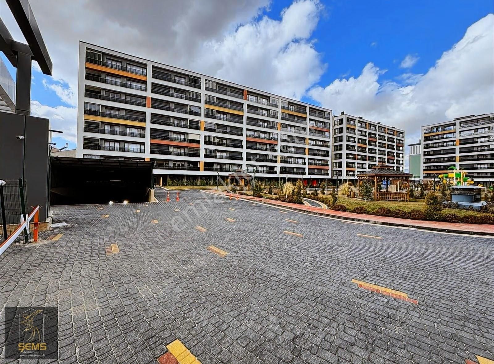 Gazze Cd'nde Eşsiz Projede Çok Geniş Ultra Lüks 3+1 Arakat Daire - Görsel 17