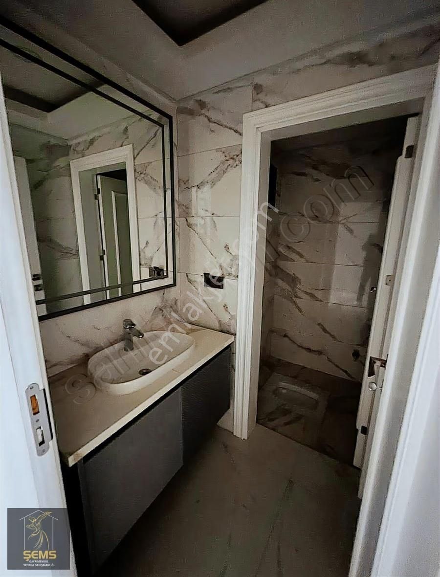 Gazze Cd'nde Eşsiz Projede Çok Geniş Ultra Lüks 3+1 Arakat Daire - Görsel 24