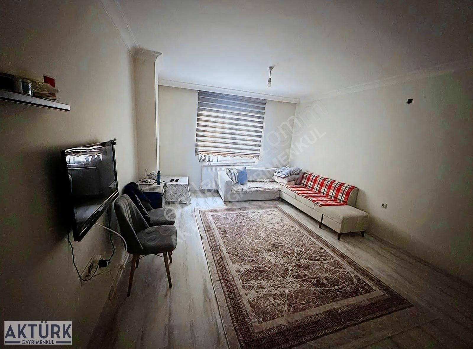 Aktürk Gayrimenkulden 2+1 Eşyalı Ayrı Mutfak Satılık Dublex