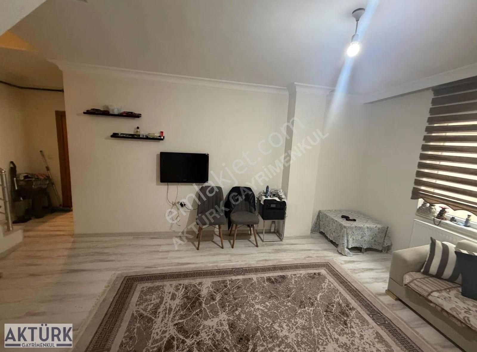 Aktürk Gayrimenkulden 2+1 Eşyalı Ayrı Mutfak Satılık Dublex - Görsel 7