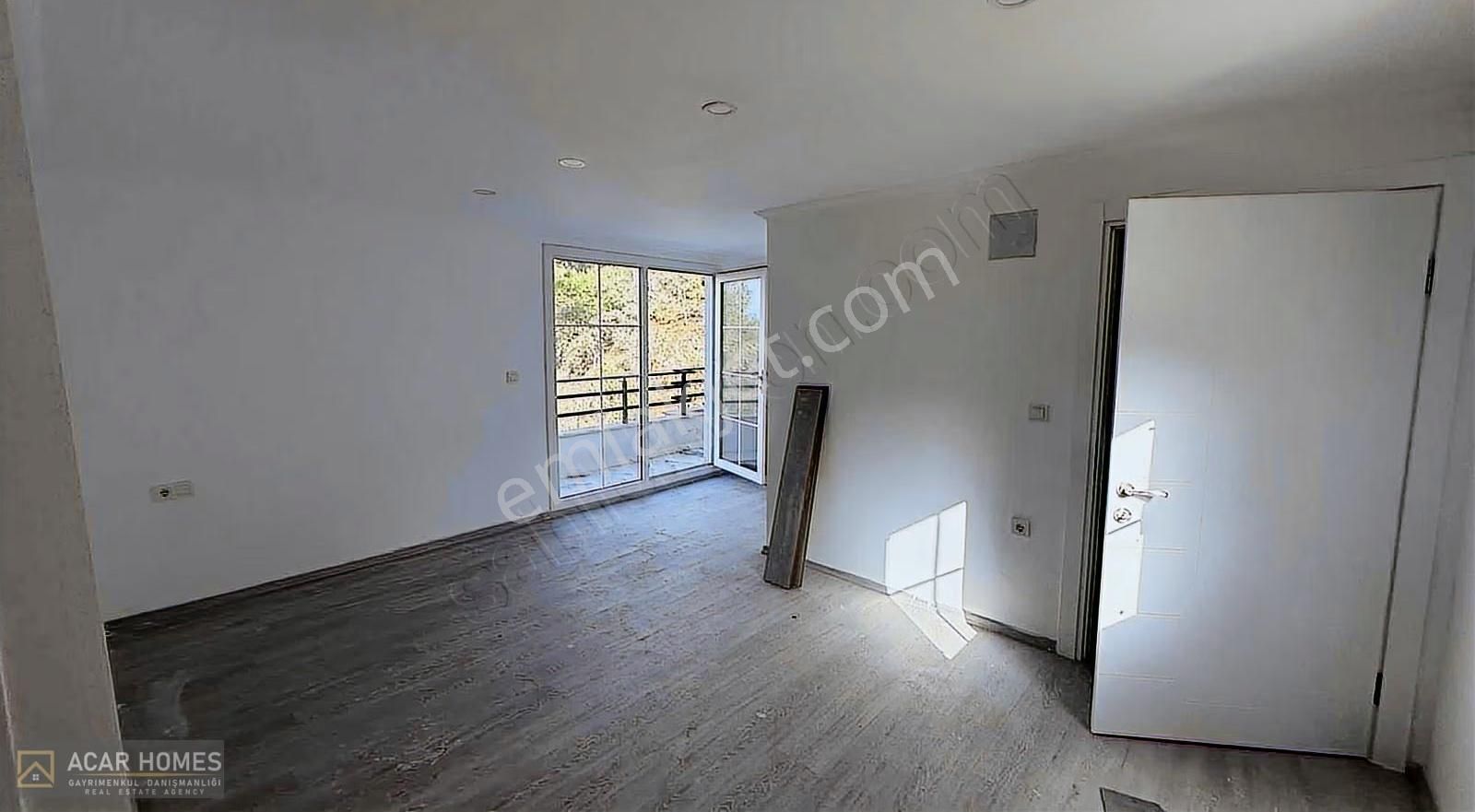 Taşyaka Kesikkapı Mah Asansörlü 3+1 Yüksek Çatı Dubleks - Görsel 20