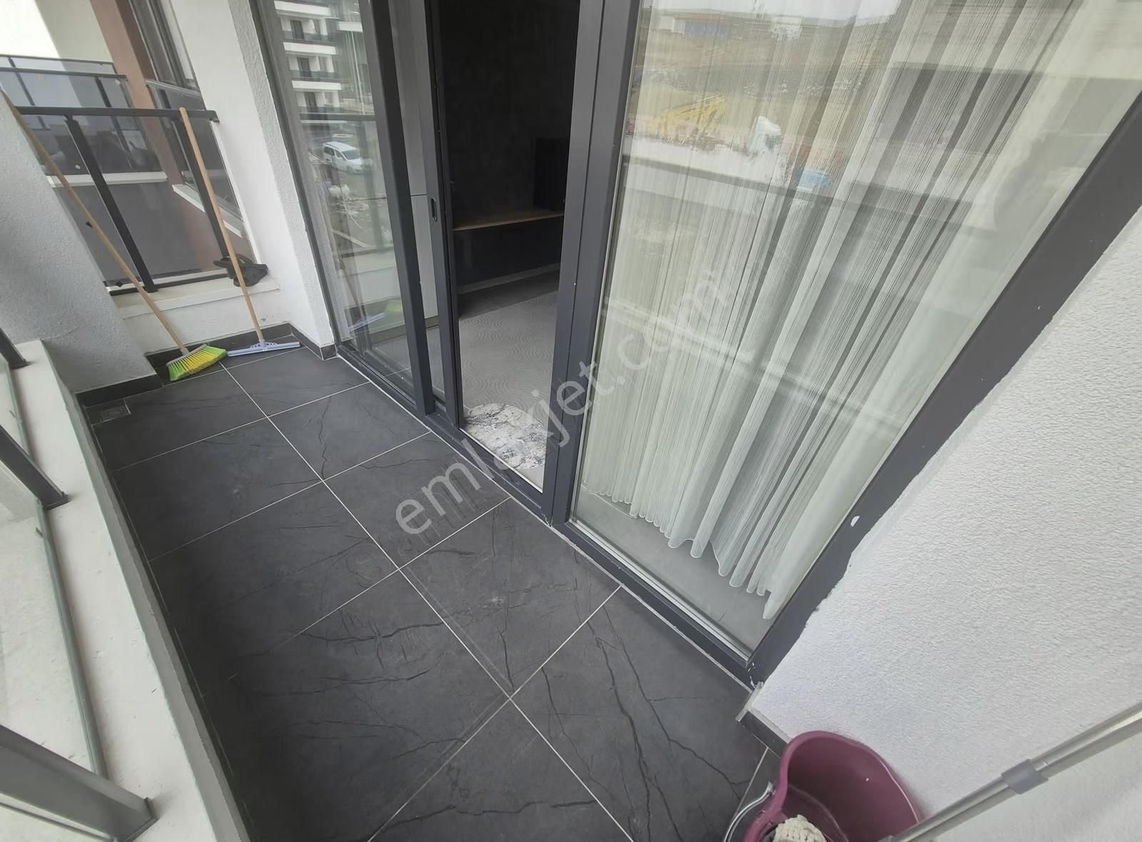 Hem Eşyaları Hem Yapısıyla Lux Satılık 1+1 Daireler - Görsel 12