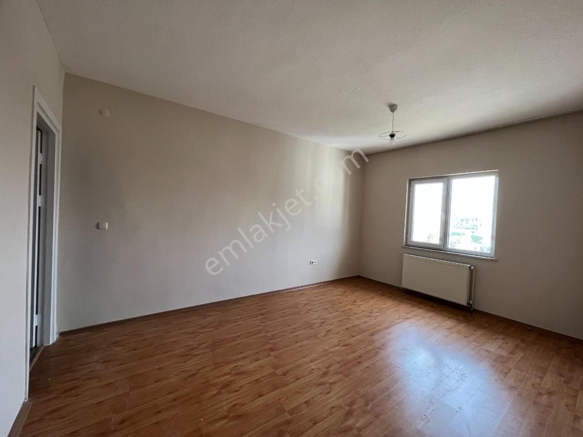 Küçükçekmece Halkalı Toki Akasya Sitesi 3+1 Satılık Daire - Görsel 16