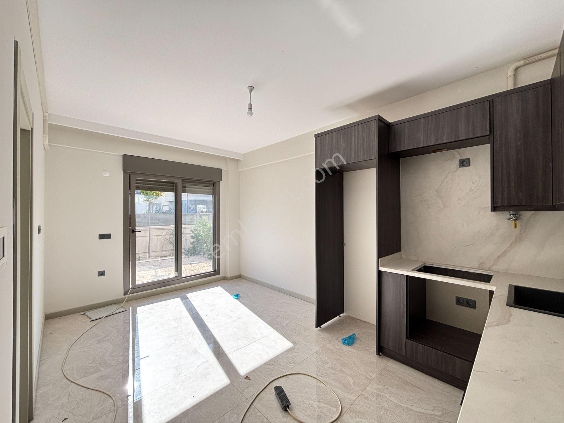 İzmir Seferihisar Çolakibrahim’de 1+1 Zemin Kat Bahçeli Daire - Görsel 3