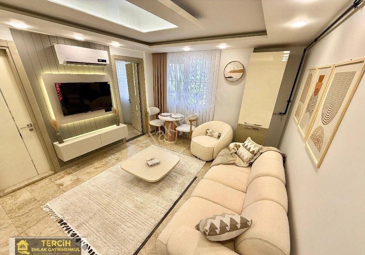 Tercih Gayrimenkul'den Değirmenönü'nde Pırıl Pırıl Satılık Apart - Görsel 17