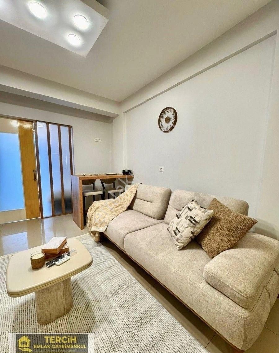 Tercih Gayrimenkul'den Atalar'da Lüks Eşyalı Satılık Apart