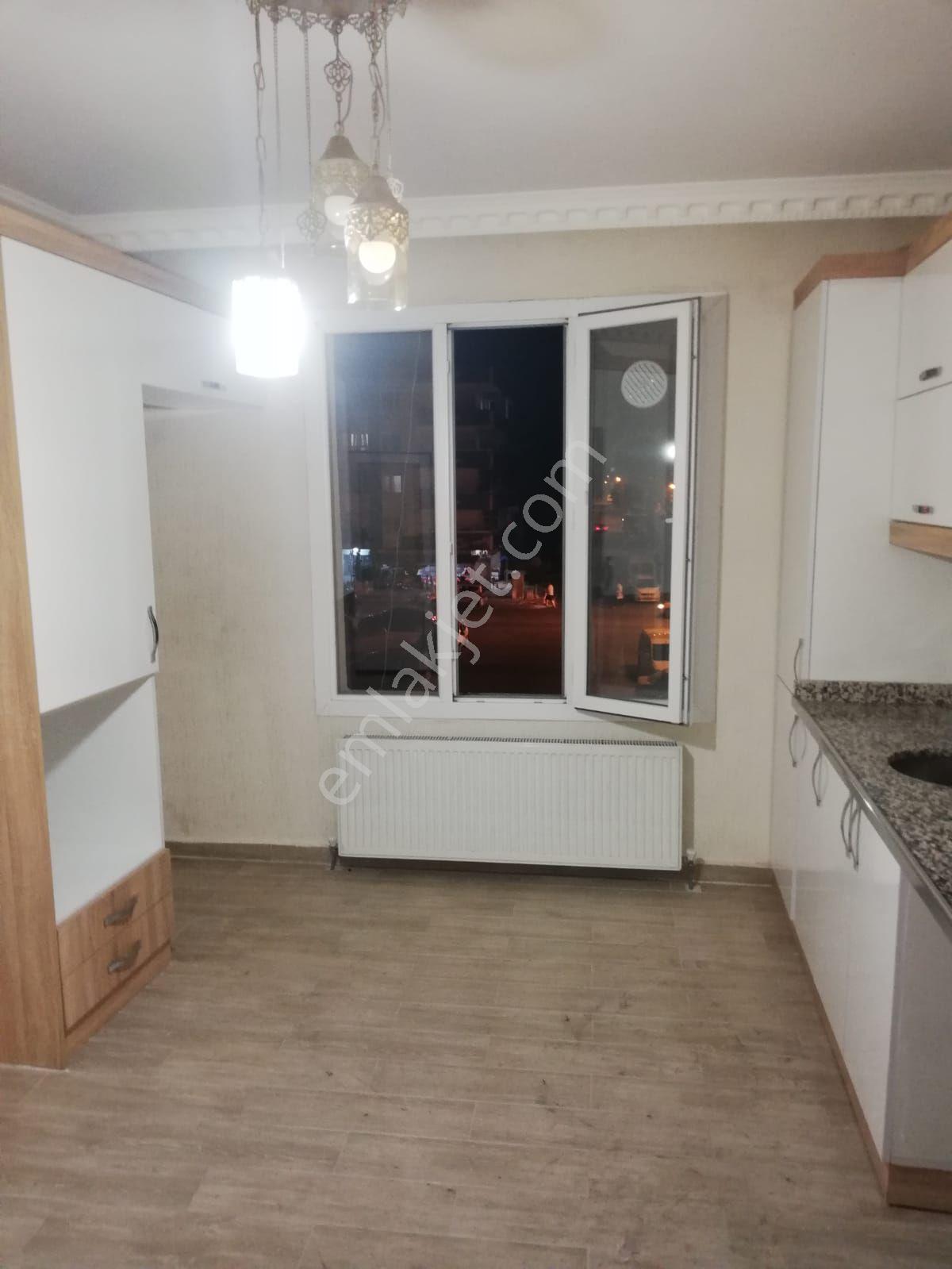 Binevlerde Satılık Bina 4 Dükkan 8 Daire Takaslanir Antep - Görsel 19