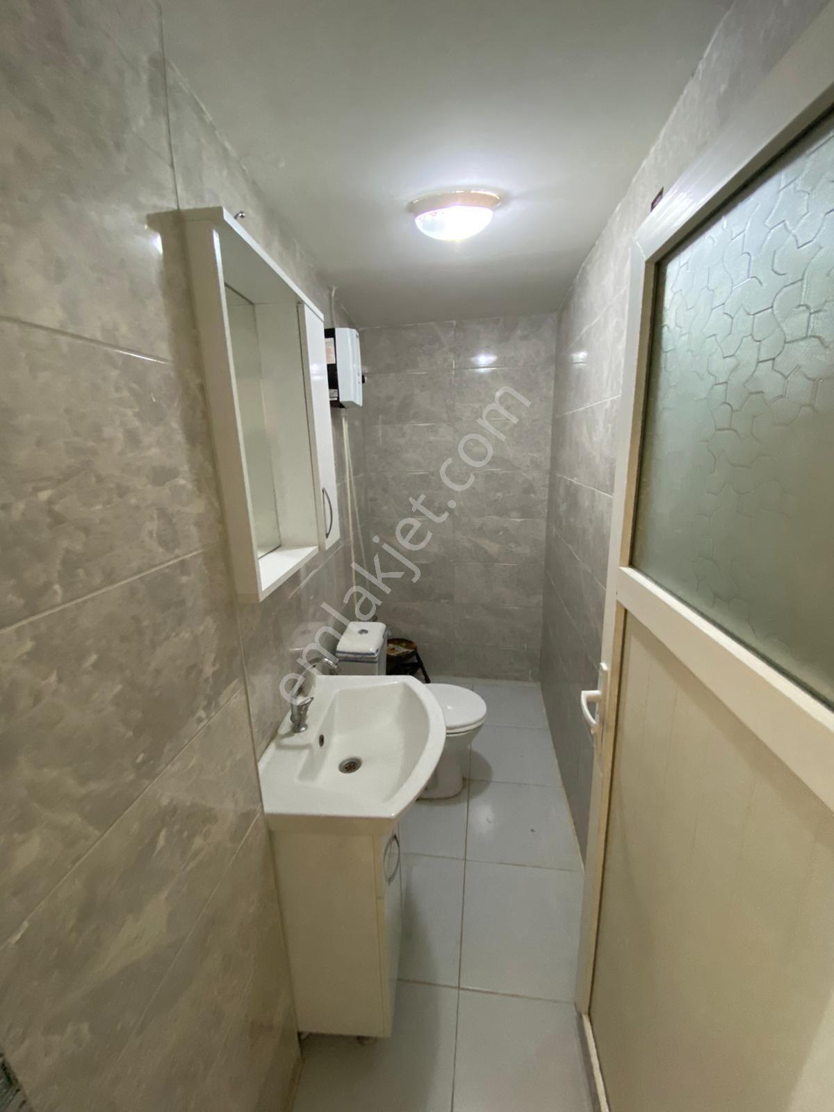 Binevlerde Satılık Bina 4 Dükkan 8 Daire Takaslanir Antep - Görsel 14