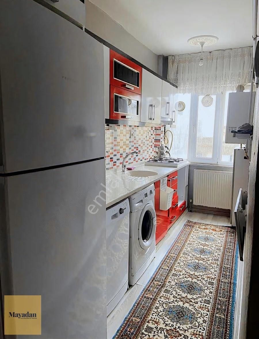 Mayadan Gyo Cumartesı Pazarı Yakınında Eşyalı Kıralık 1 + 1 - Görsel 5