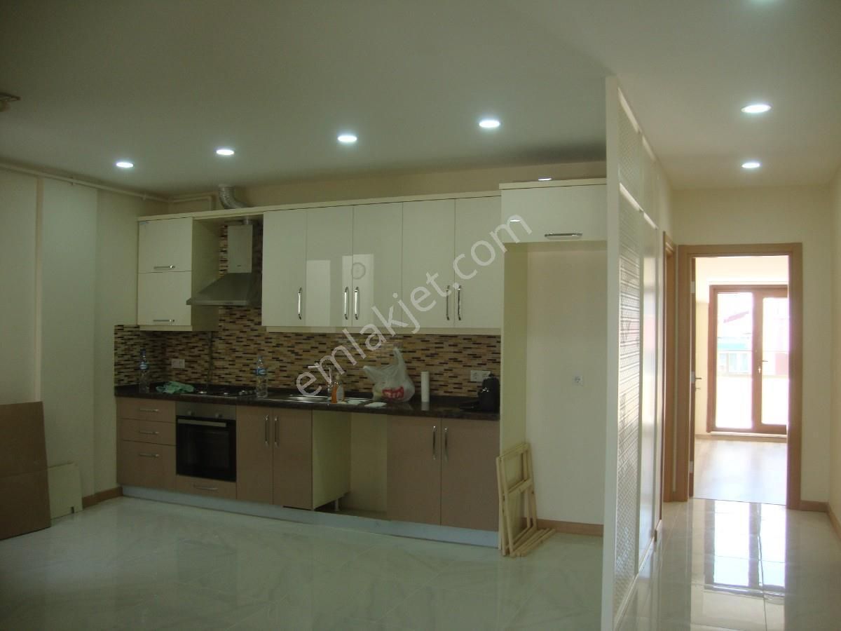 Bakırköy Zeytinlik Mah.pancar Sok 6+2 Satılık Çatı Dübleks Daire - Görsel 8