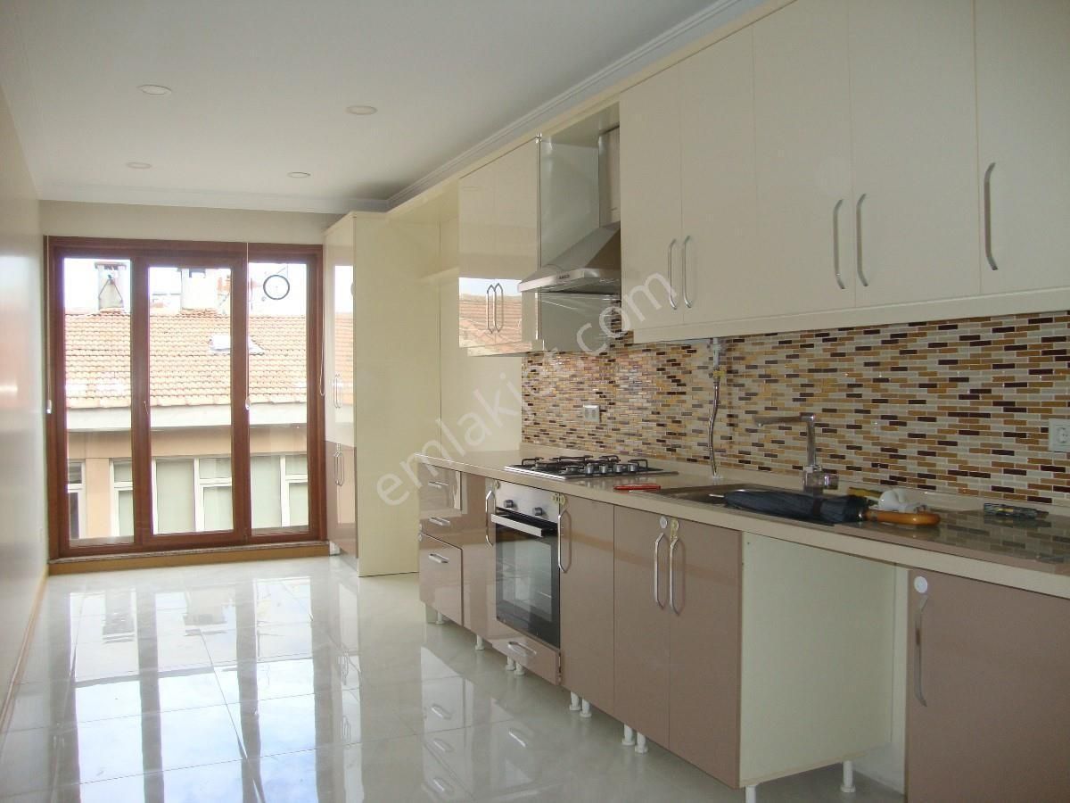 Bakırköy Zeytinlik Mah.pancar Sok 6+2 Satılık Çatı Dübleks Daire - Görsel 23