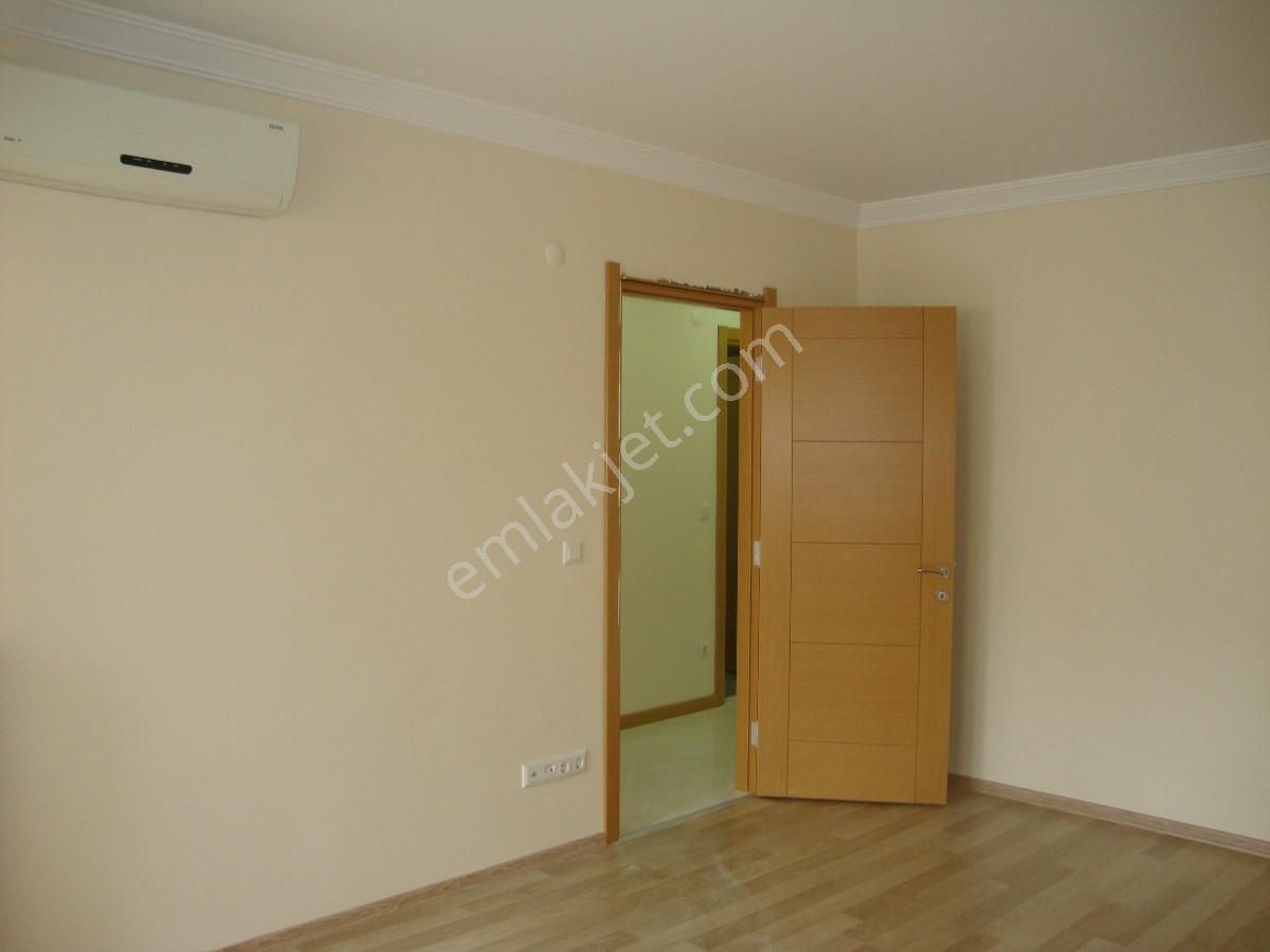 Bakırköy Zeytinlik Mah.pancar Sok 6+2 Satılık Çatı Dübleks Daire - Görsel 27