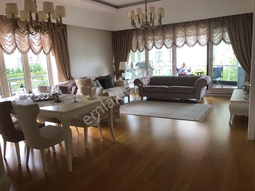 Halkalı Atakent İstanbul Sarayları Nda 3+1 171m2 Satılık Daire - Görsel 4