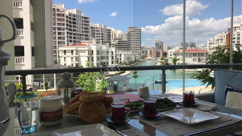 Halkalı Atakent İstanbul Sarayları Nda 3+1 171m2 Satılık Daire - Görsel 16