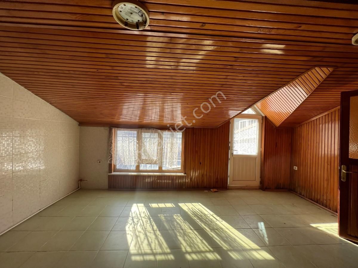 Halkalı Malimüşavirler Sitesinde 5+1 220m2 Satılık Villa - Görsel 23