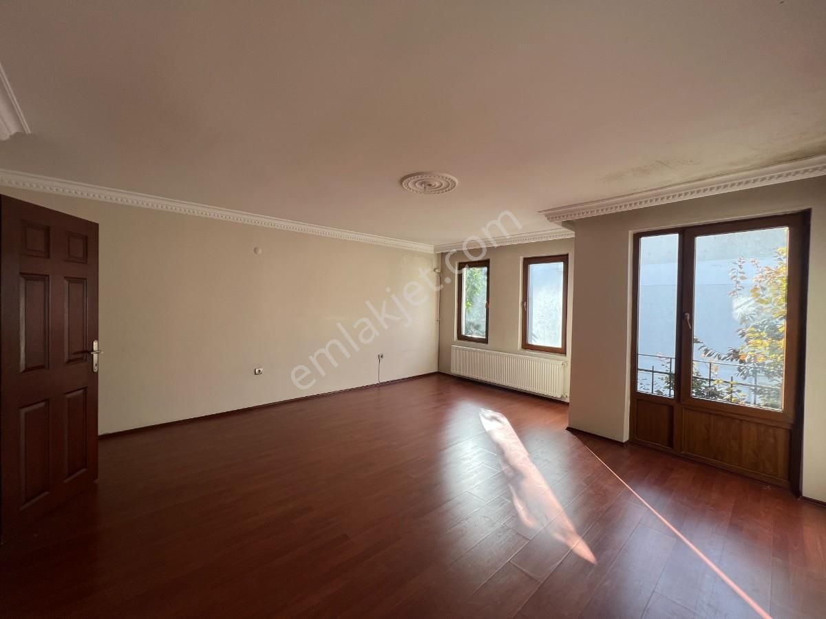 Küçükçekmece Halkalı İstasyon Mah. 4+1 Satılık Tripleks Villa - Görsel 20