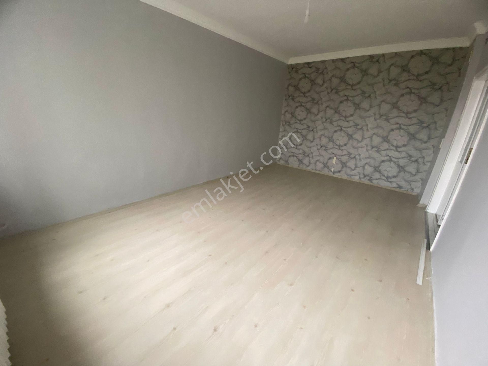 Yenikent Sitesinde Bakımlı Cambalkonlu Arakat 2+1 Daire Kk-4 - Görsel 8