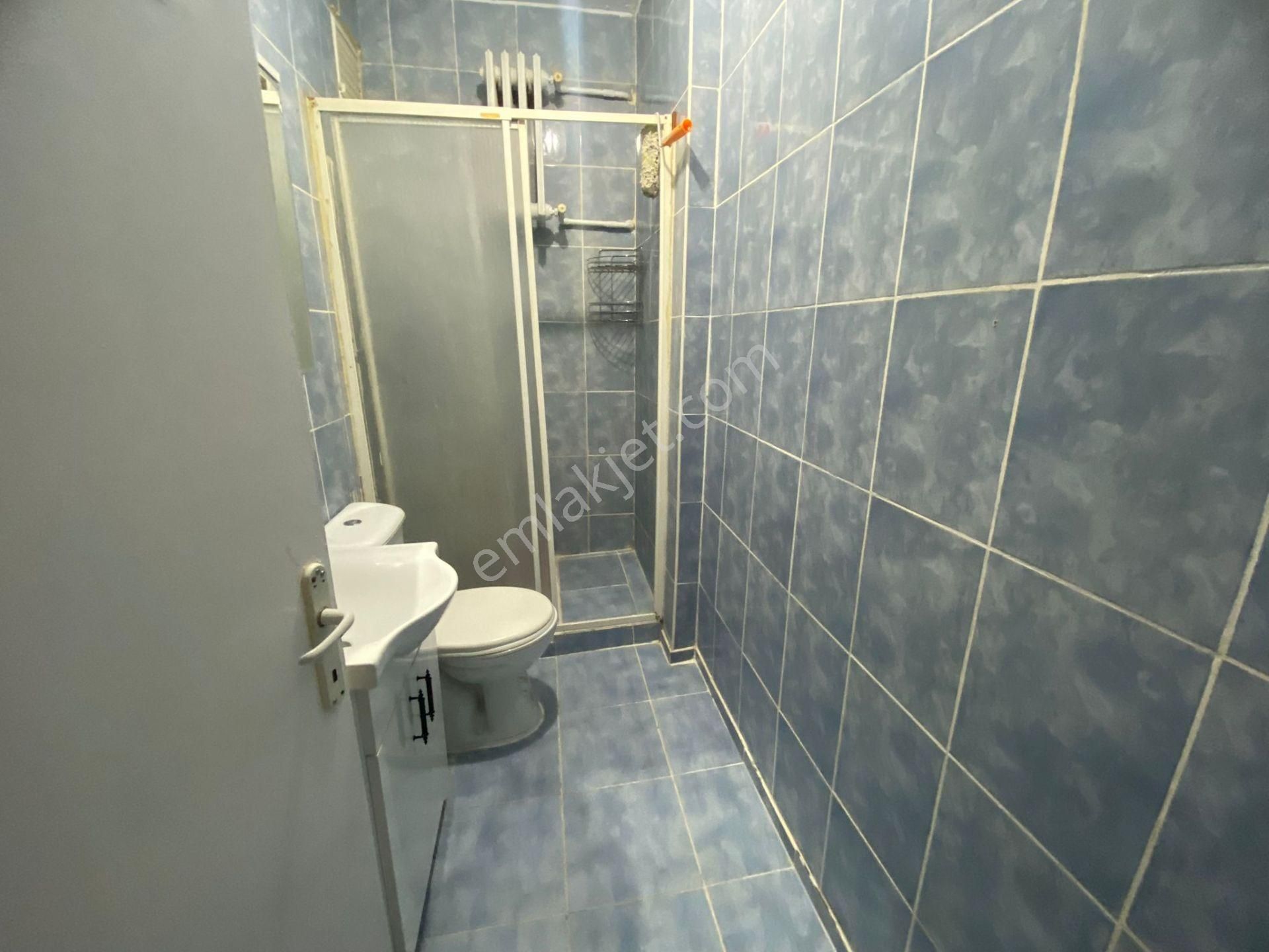 Yenikent Sitesinde Bakımlı Cambalkonlu Arakat 2+1 Daire Kk-4 - Görsel 15