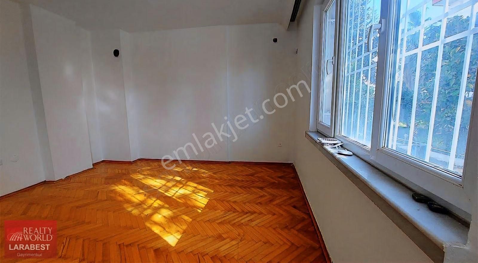 Narenciye'de Sampi Kavşağı Yakınında 3+1kiralık Daire - Görsel 11