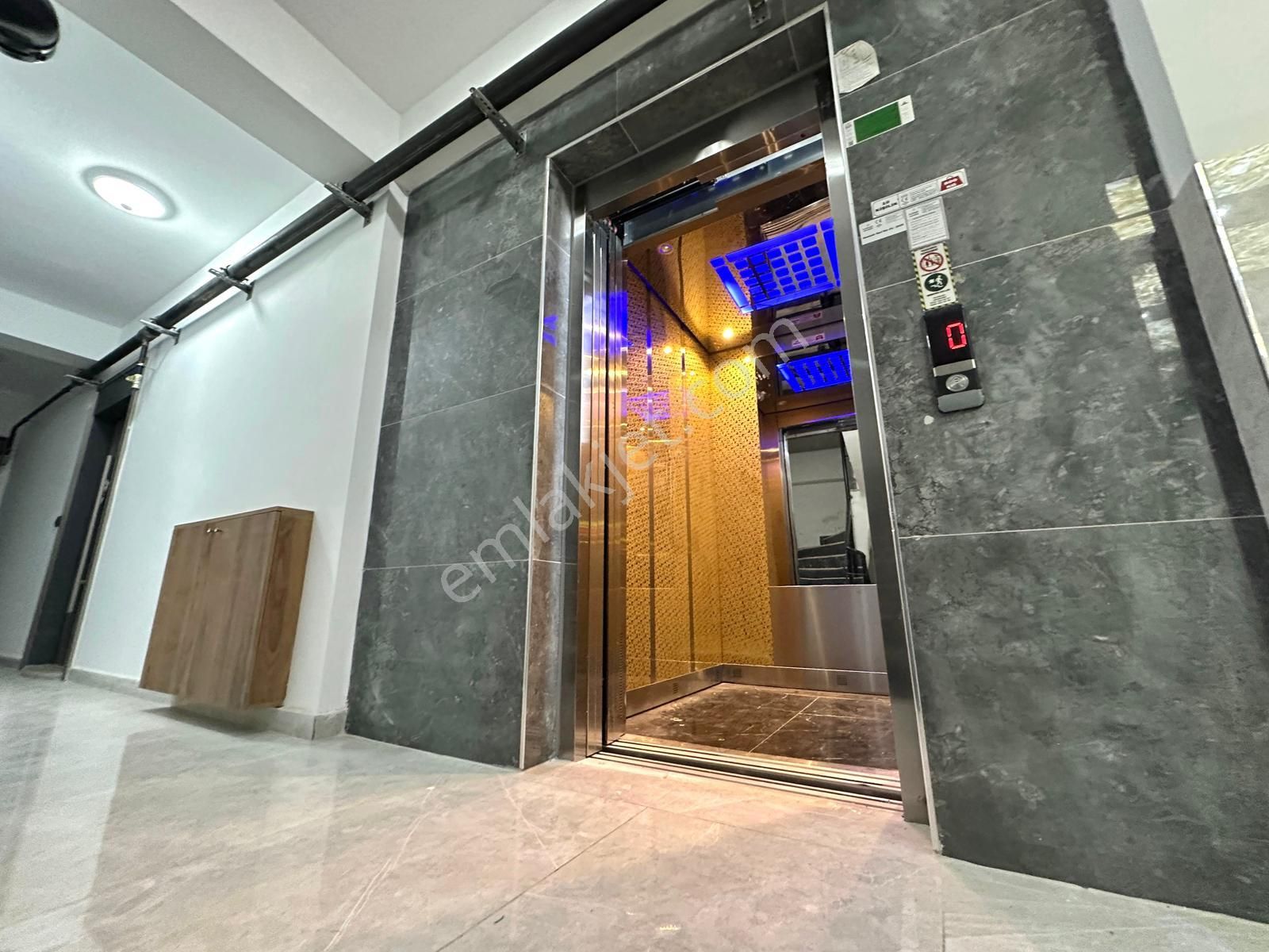 🏡 Referans'tan Akçay'da Şık Tasarımlı Kapalı Otoparklı 1+1 Daire - Görsel 28