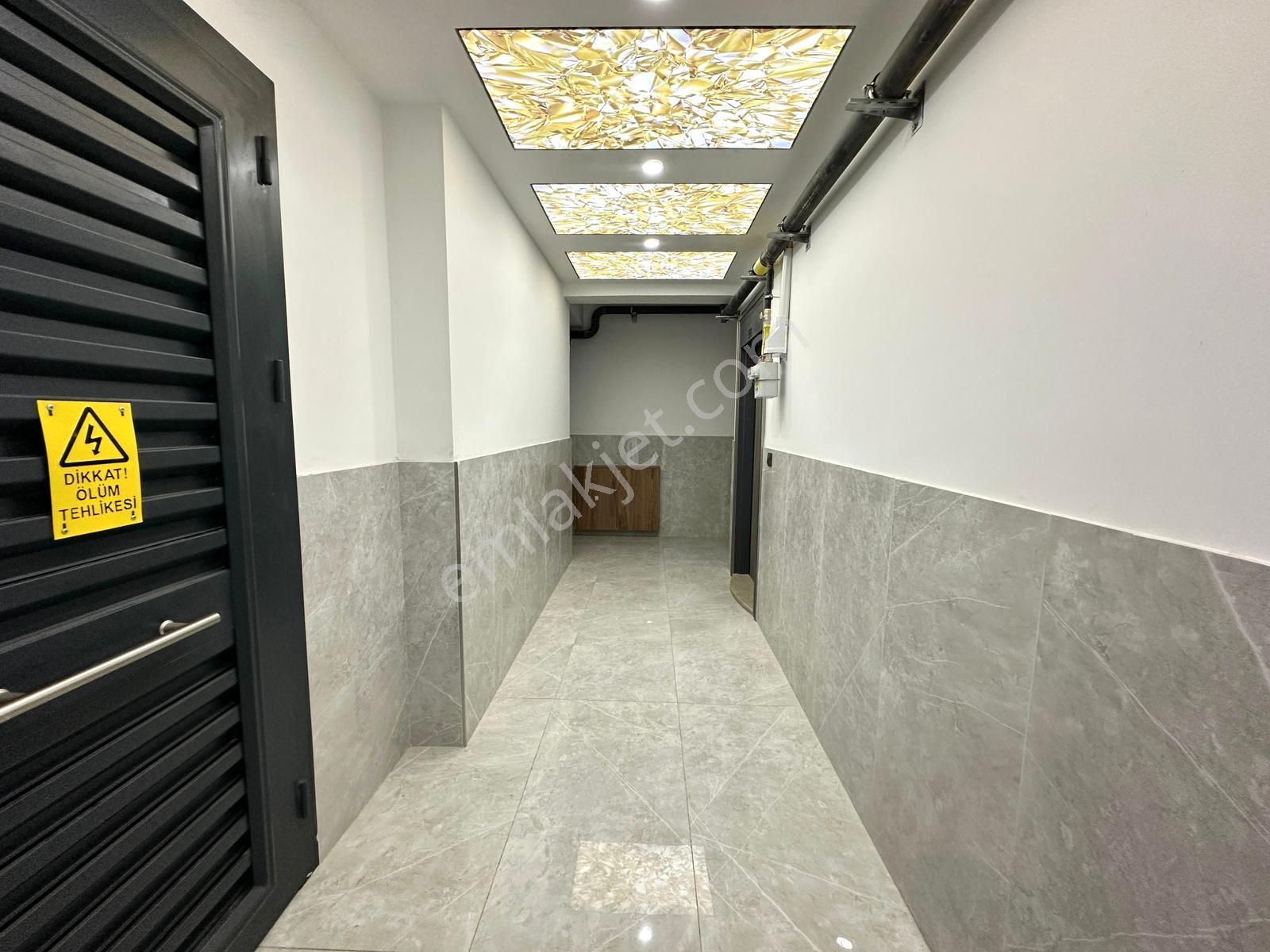 🏡 Referans'tan Akçay'da Şık Tasarımlı Kapalı Otoparklı 1+1 Daire - Görsel 30