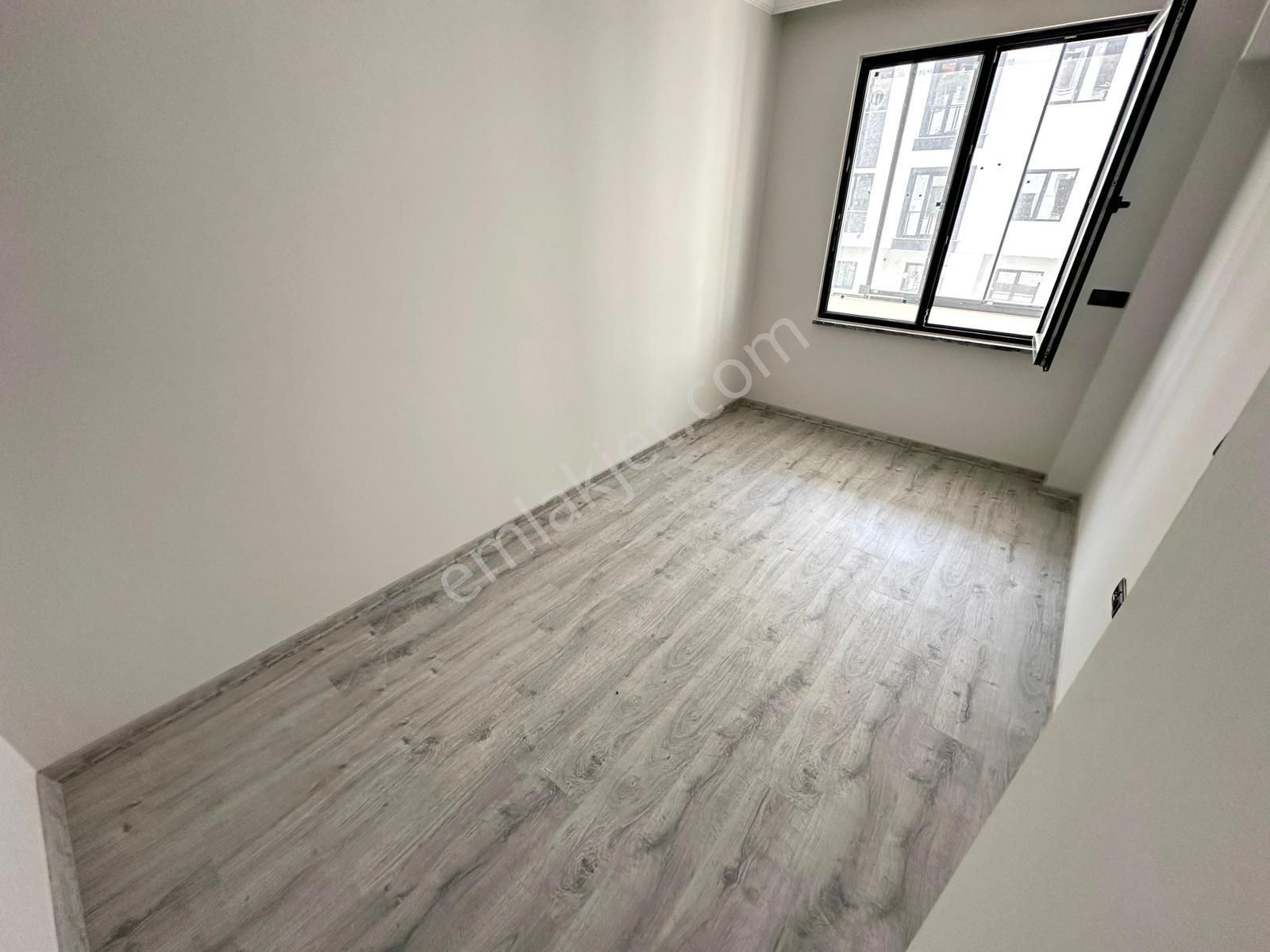 🏡 Referans'tan Akçay'da Şık Tasarımlı Kapalı Otoparklı 1+1 Daire - Görsel 4