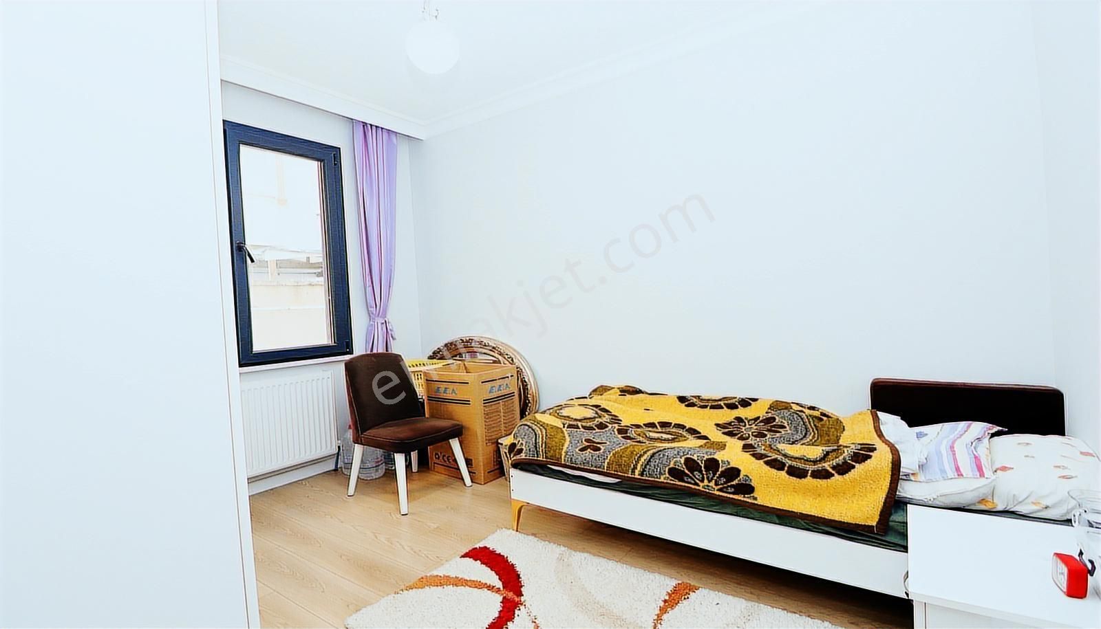 Beylikdüzü Kavaklı Satılık Daire Girişkat - Görsel 3