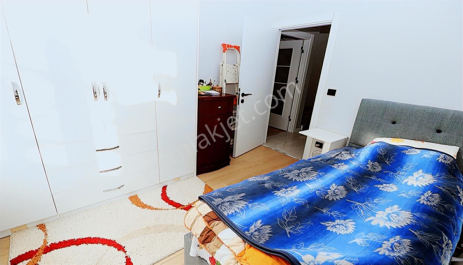 Beylikdüzü Kavaklı Satılık Daire Girişkat - Görsel 24