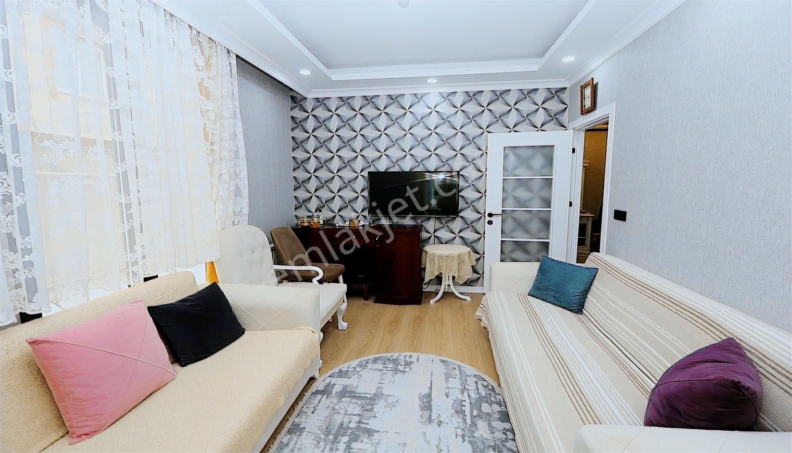 Beylikdüzü Kavaklı Satılık Daire Girişkat - Görsel 21