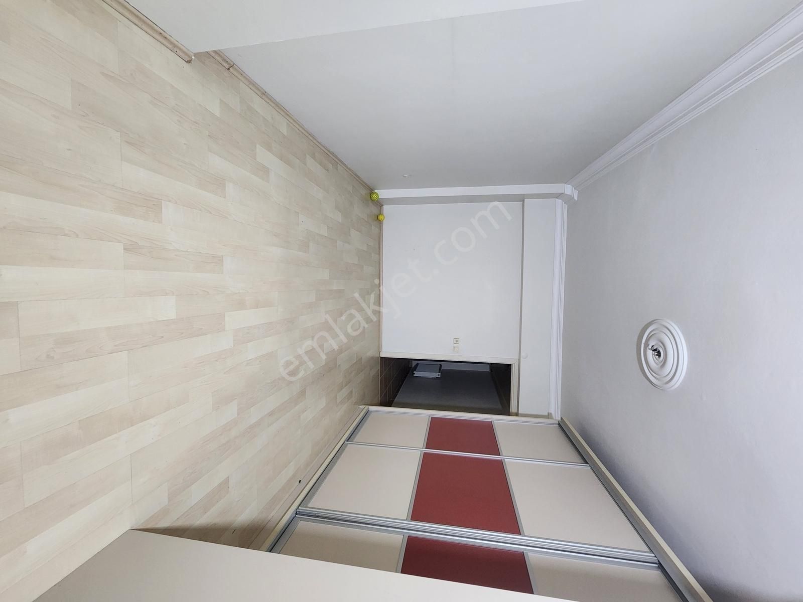 Armaxdan Sarıgöl'de Kiralık 2+1 Arakat Daire - Görsel 9