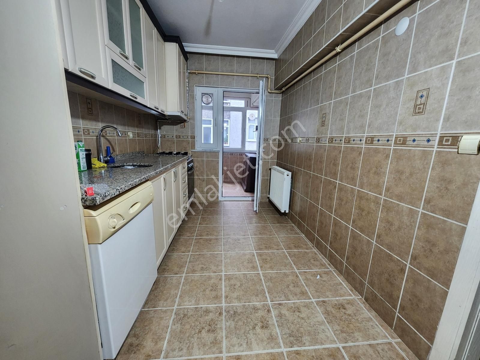 Armaxdan Sarıgöl'de Kiralık 2+1 Arakat Daire - Görsel 22