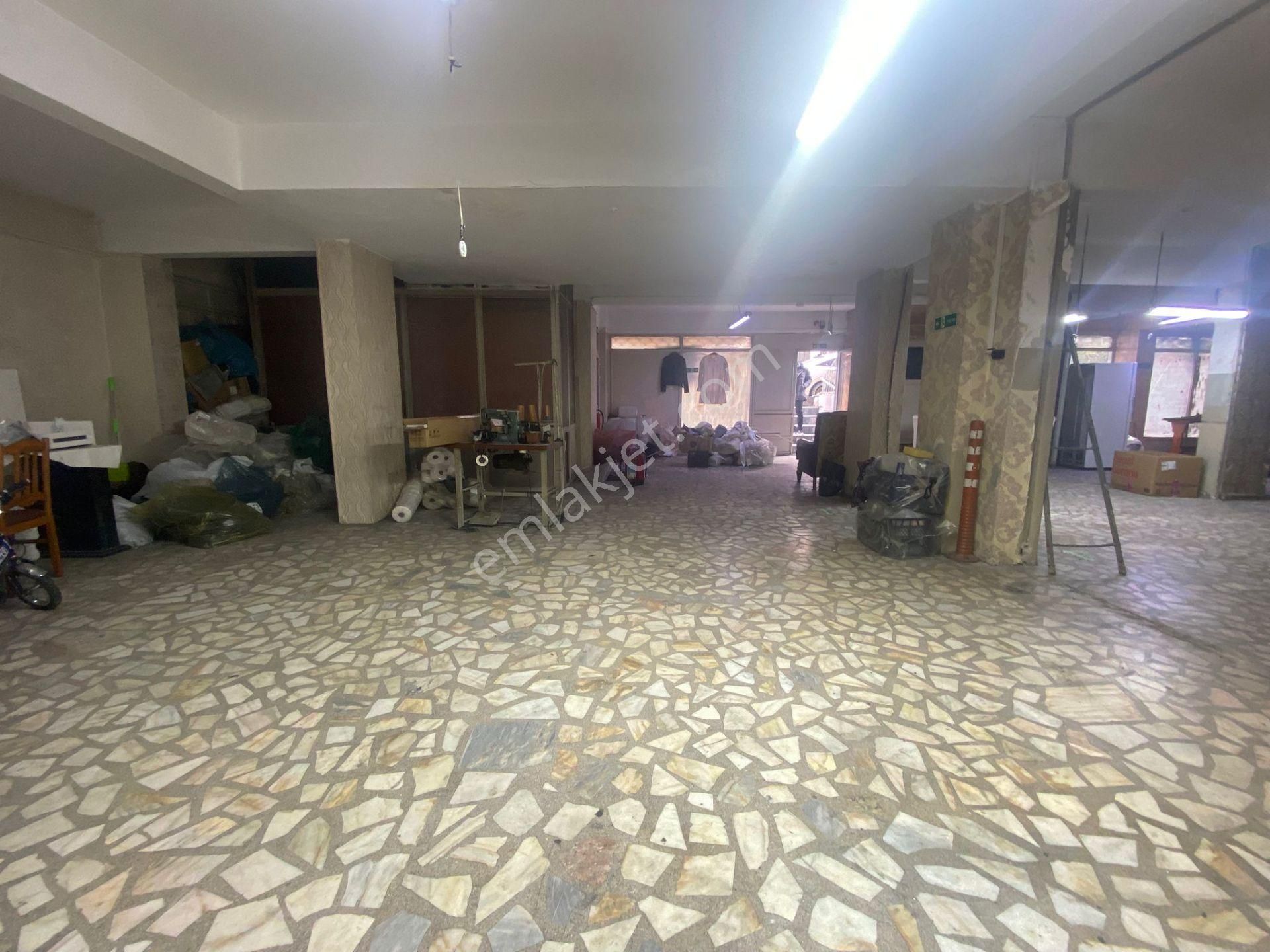 İstanbul House'dan Bahçelievler Soğanlı'da 350m2 Dükkan - Görsel 2