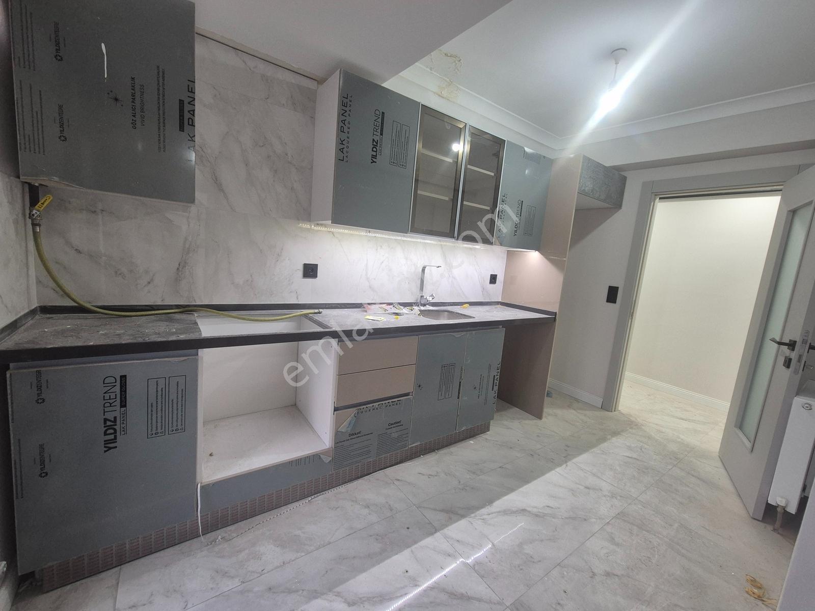Armaxdan Bağlarbaşın Caddesinde 190m2 Ultra Lüx Dublex Daire