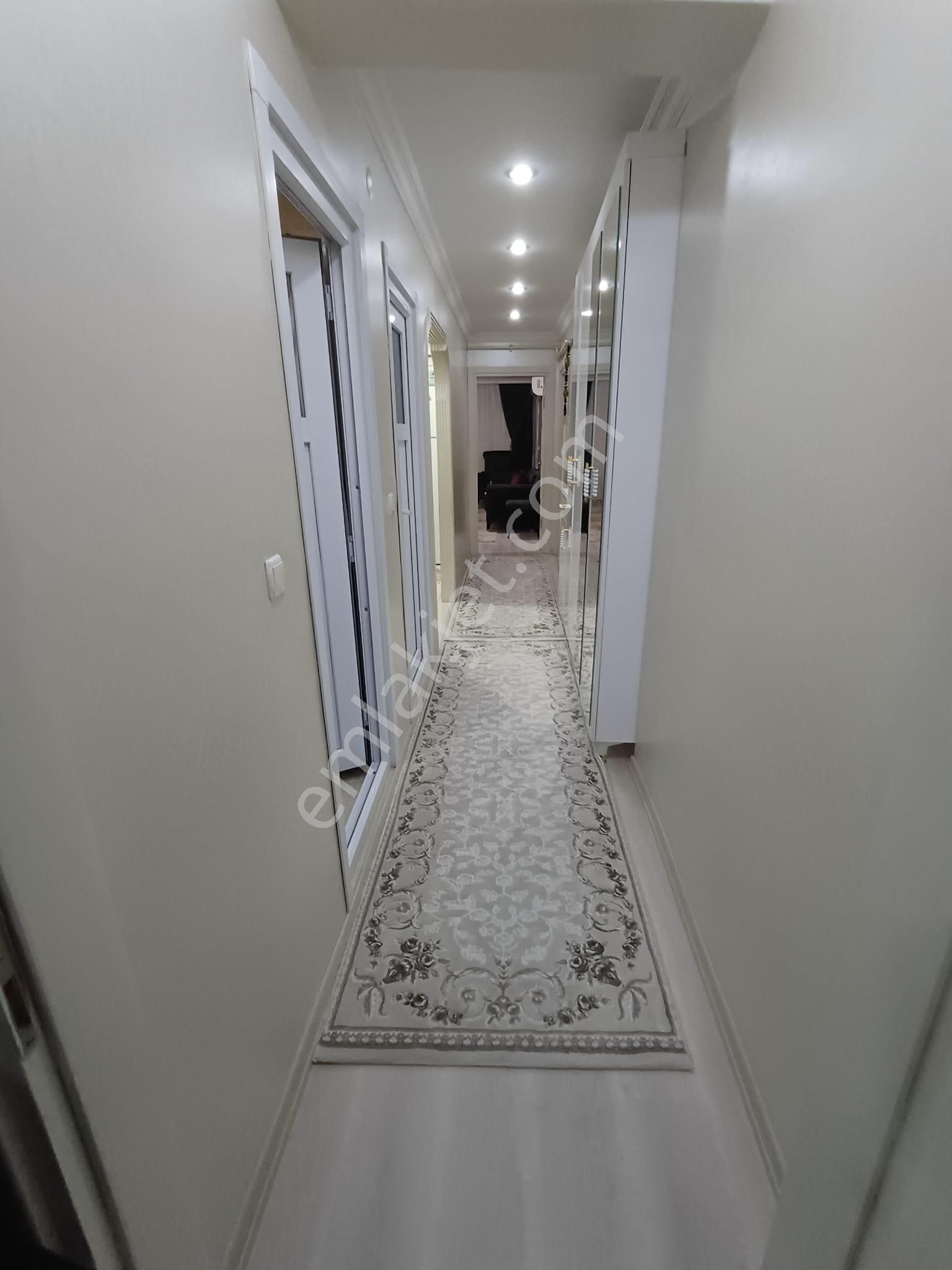 Üç Kardeşler'den 50.yıl Mh Tramway'a Yakın 2+1 Masrafsız Daire - Görsel 3