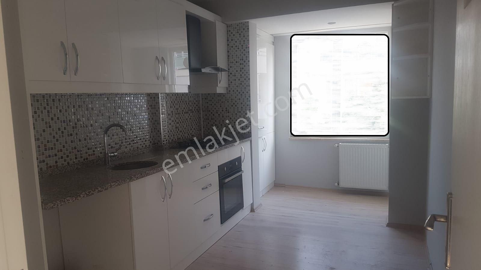 Ender Uysal Gayrimenkulden Gerzele Mahallesin De Kiralık Cam Balkonlu 2+1 Daire... - Görsel 3