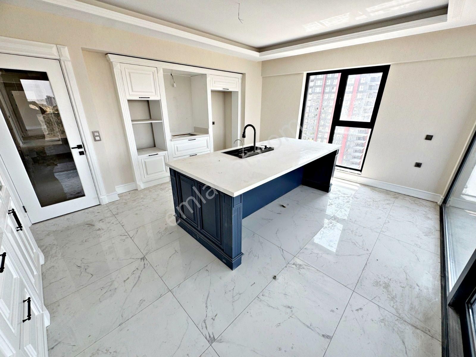 Relax'tan Bulvara Cephe 13.katta Ultra Lüx Emsalsiz 4+1 - Görsel 2