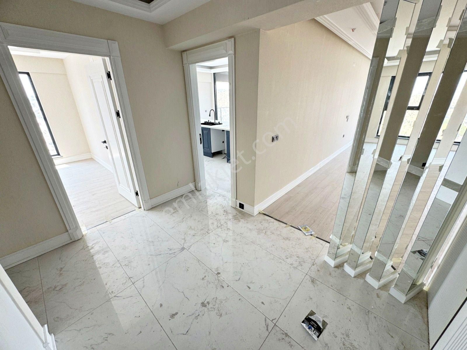 Relax'tan Bulvara Cephe 13.katta Ultra Lüx Emsalsiz 4+1 - Görsel 31