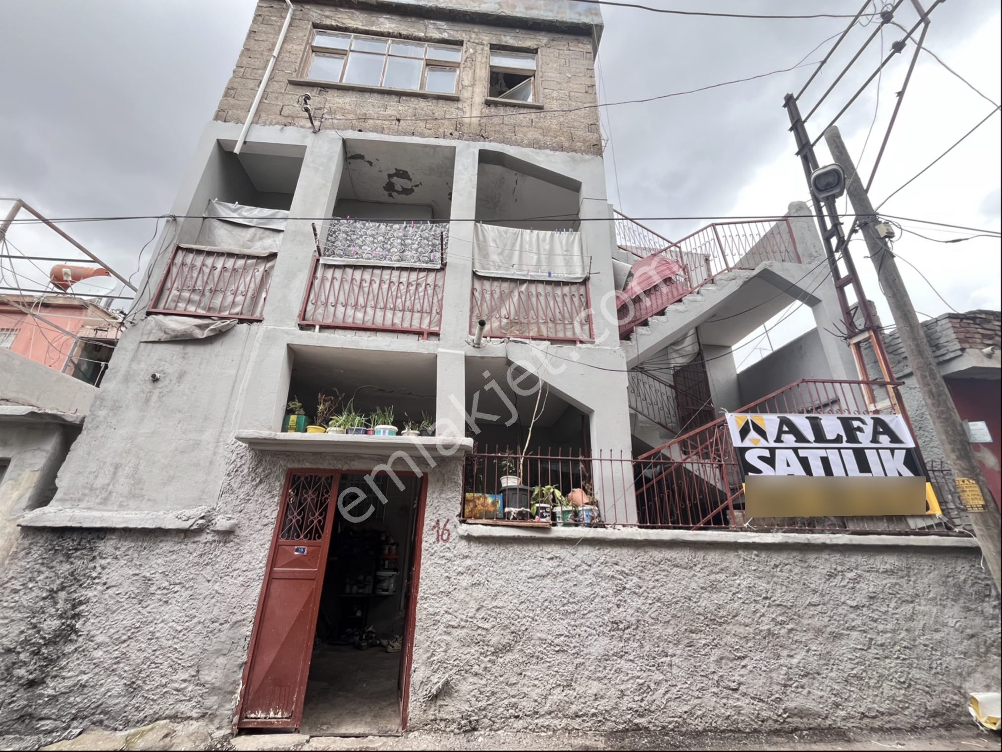 Alfa’dan Narlıca Mh Çetinkaya Kuyumculuk Arası 135m2 Tek Tapu Cazip Satlık Müstakil !!!!!!!