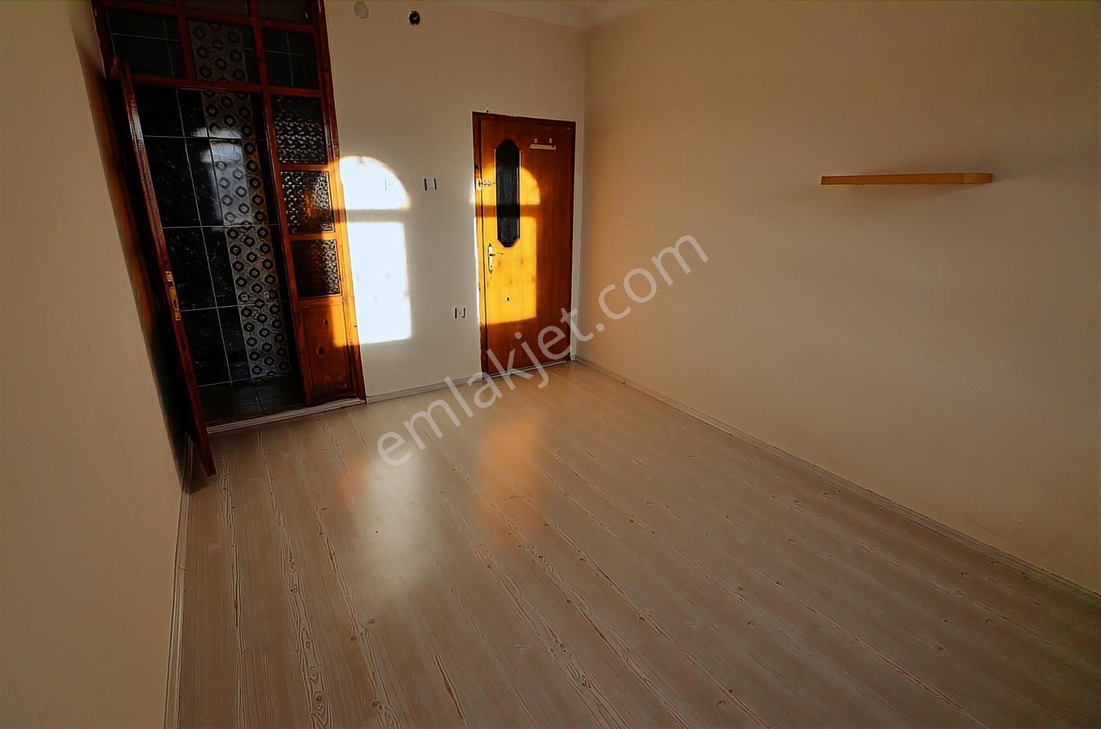 Talha Tozduman'dan Meram Yaka'da 6+1 Oda Müstakil Ev Kiralık - Görsel 26